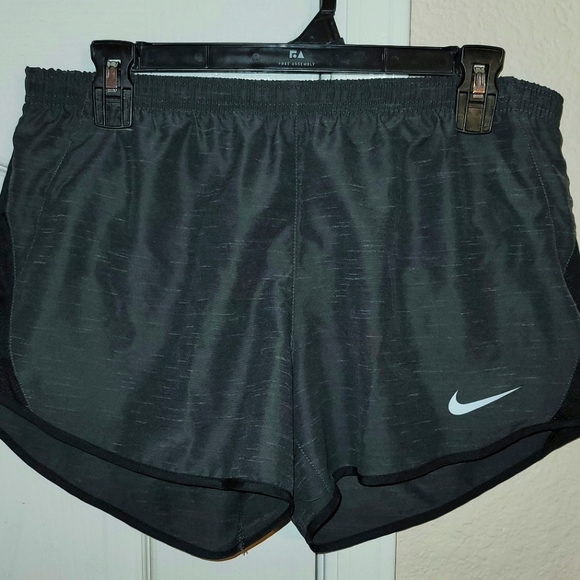 ADIDAS RUNNING SHORTS - Picture 1 of 5